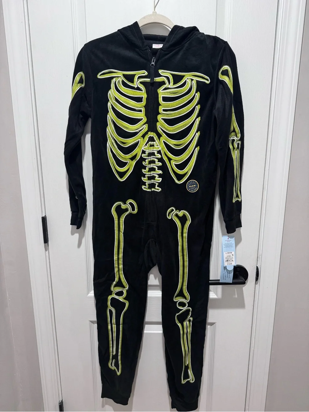 Kids Skeleton pj/ costume- size L (10/12)